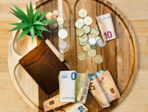 Waarom Contant Betalen Je Helpt Minder Uit Te Geven