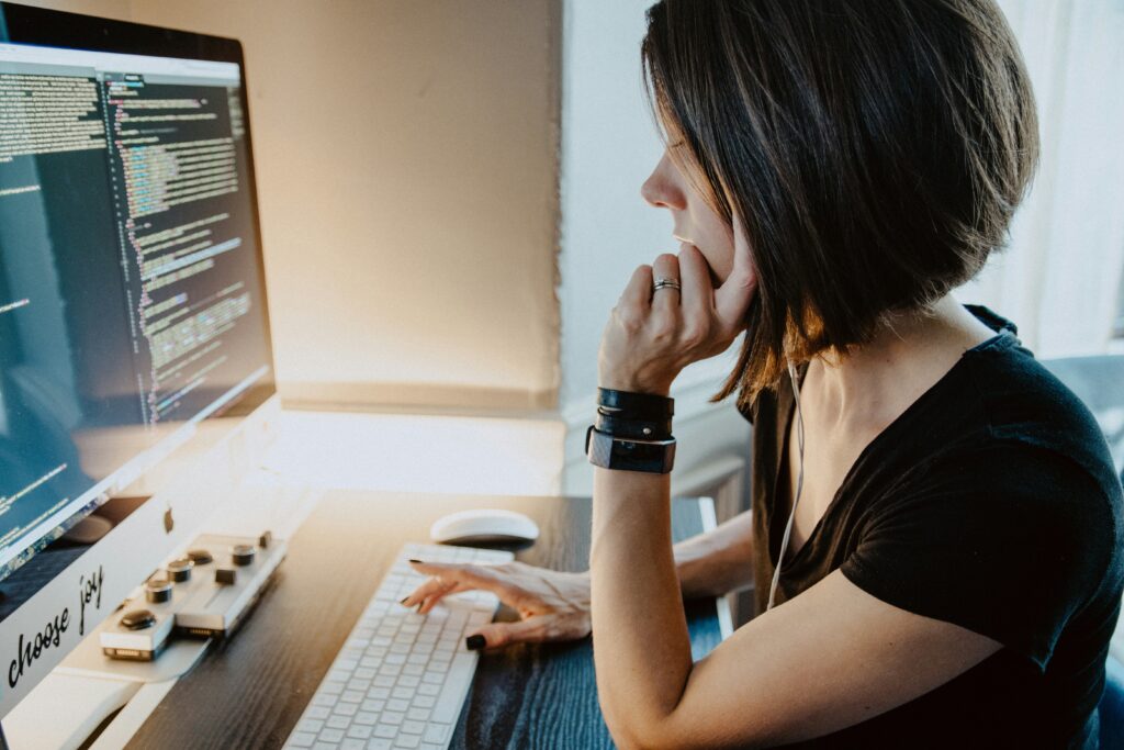 Abonnement opzeggen? Zo omzeil je dark patterns